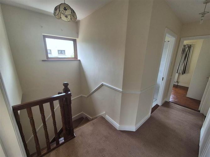 15 The Pines, Beaufort Place, Navan, Meath
