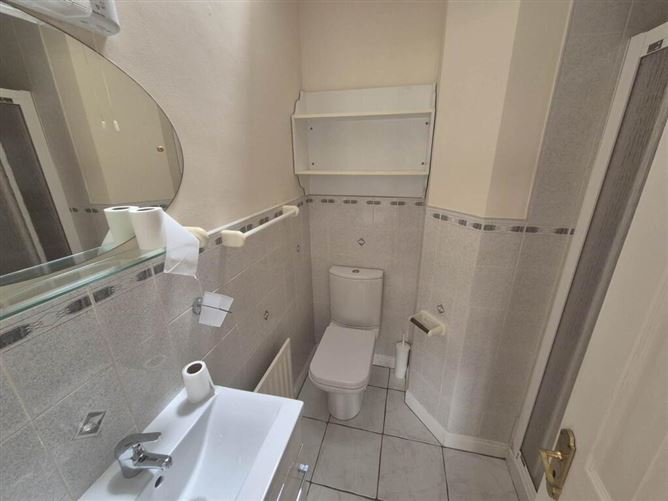 15 The Pines, Beaufort Place, Navan, Meath