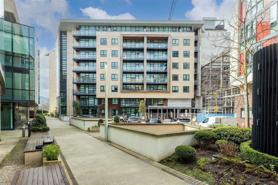 Apartment 402, Beacon One, Beacon Court, Bracken Road, Sandyford, Dublin 18, Dublin 18