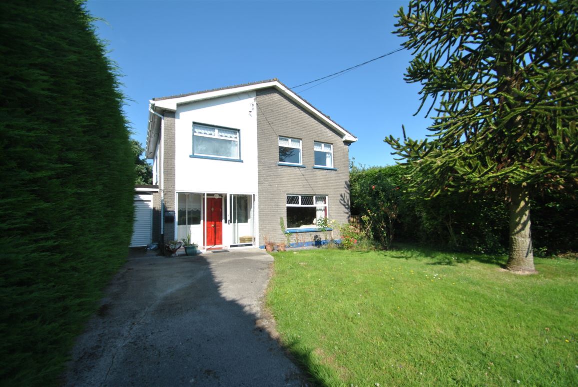 Golden Grove Road, Roscrea, Co. Tipperary