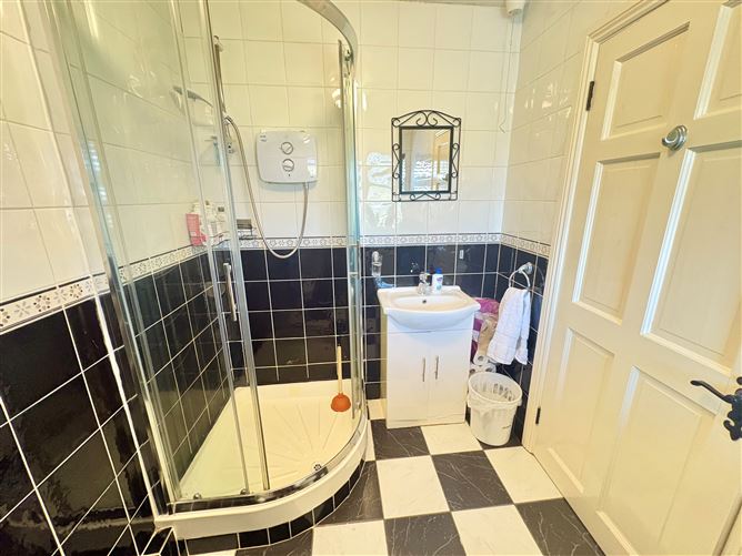 Photo 24 of 27 — 75 Grange Village, Mullingar, Westmeath