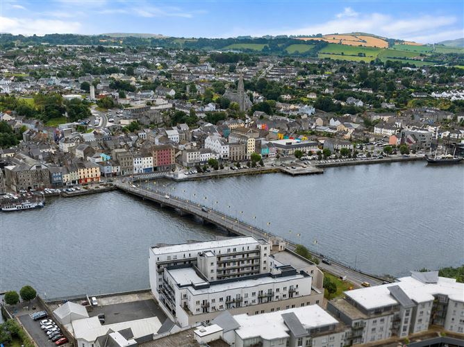 19 Waterside, Lower Rosbercon, New Ross, Co. Wexford