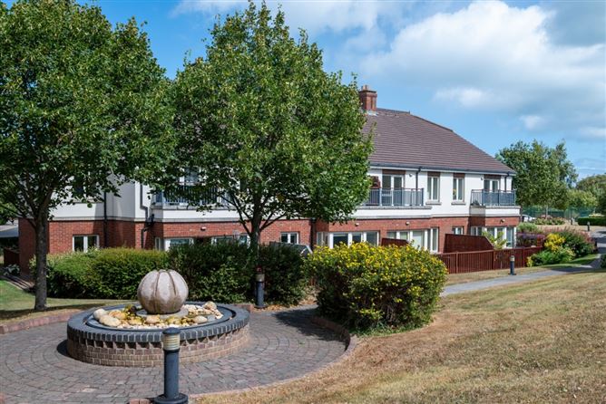 Photo 18 of 19 — 23 Millfield, The Links, Portmarnock, County Dublin