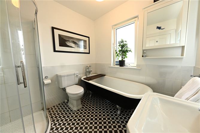 26 St Christophers Road, Montenotte, Cork