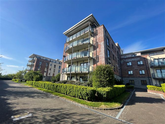 Main image for Apartment 17, Larchfield, Ashbourne Avenue, Sth Circ Rd, Limerick