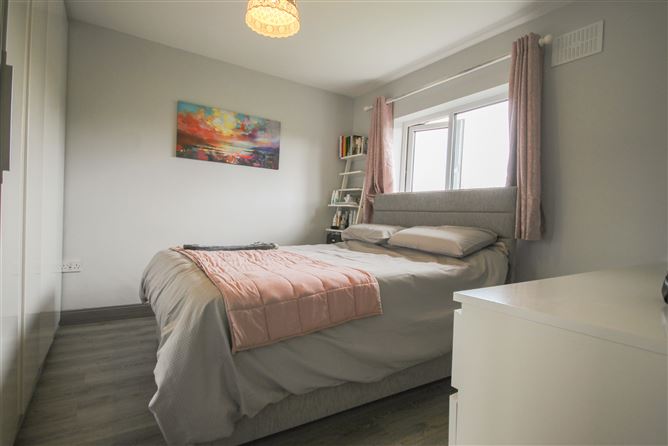 52 Oak Drive, Blessington, Wicklow