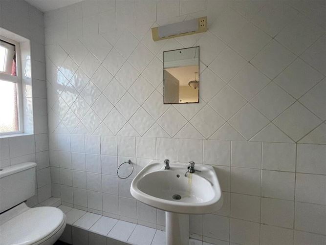 Apartment 21 Riverside Apartments, Main Street, Castlerea, Roscommon