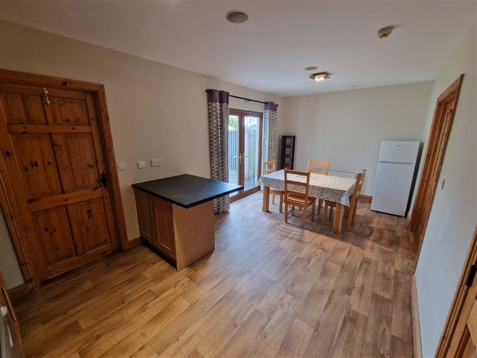 38 Acha Bhile, Lahinch Road, Ennis, Co. Clare