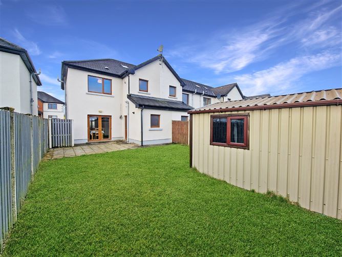 38 Acha Bhile, Lahinch Road, Ennis, Co. Clare