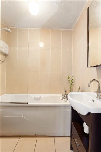 8 Gandon Close, Harold's Cross, Dublin 6W