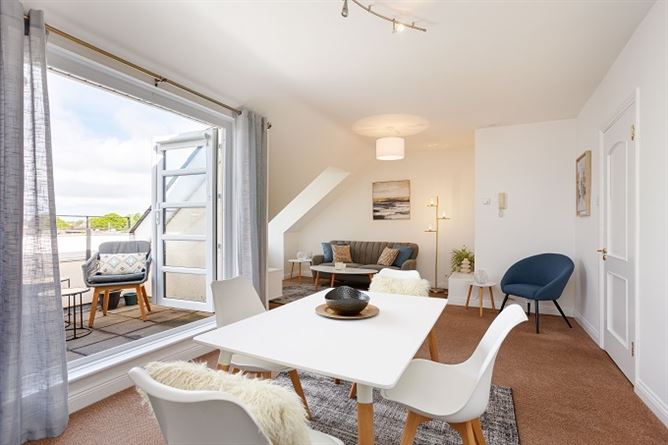 10 Anley Court, Lucan, Dublin