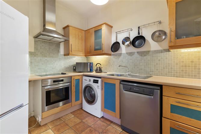 3 Achill House, Custom House Square, IFSC, Dublin 1