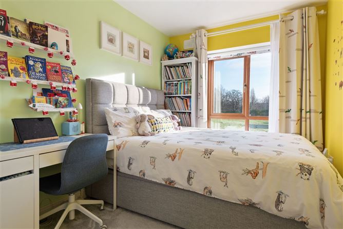13 The Green, Larch Hill, Santry, Dublin 17