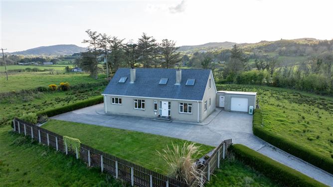 https://photos-a.propertyimages.ie/media/1/1/3/4931311/1e7ecaa6-b76c-43bc-a9e4-f599d0b65360_l.jpg