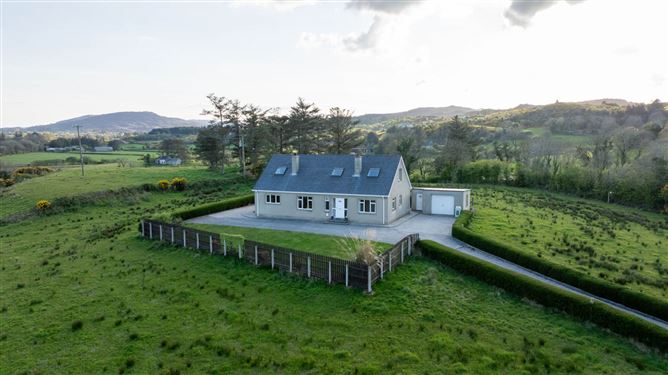 https://photos-a.propertyimages.ie/media/1/1/3/4931311/1e7ecaa6-b76c-43bc-a9e4-f599d0b65360_l.jpg