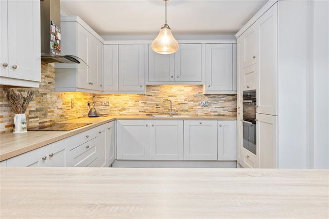 26 Esker Pines, Esker Lane, Lucan, Dublin