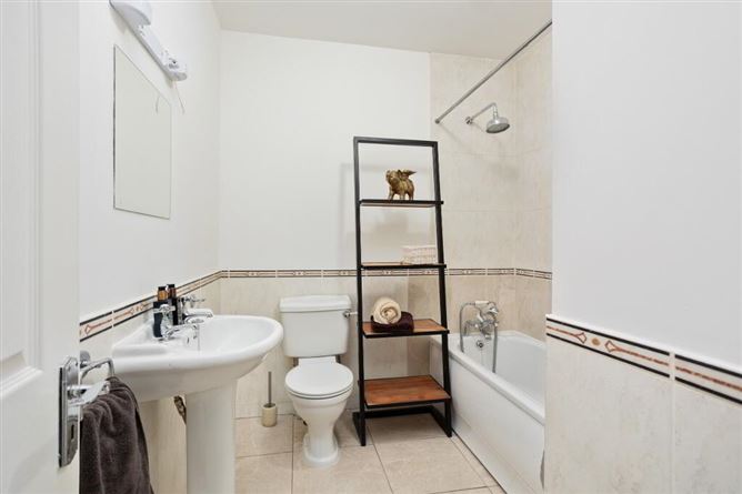 26 Esker Pines, Esker Lane, Lucan, Dublin
