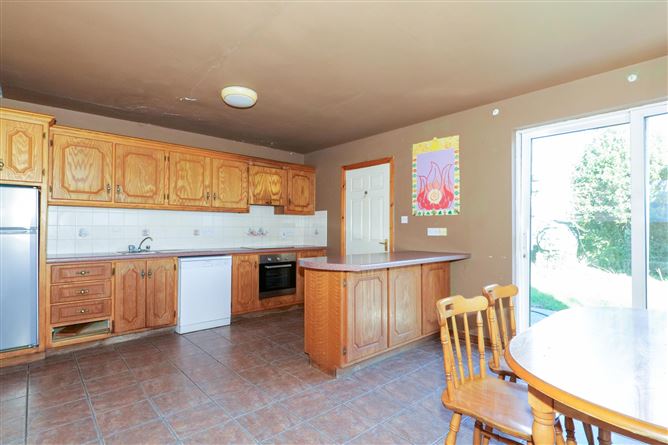 5 Ard Esker, Athenry, Co. Galway
