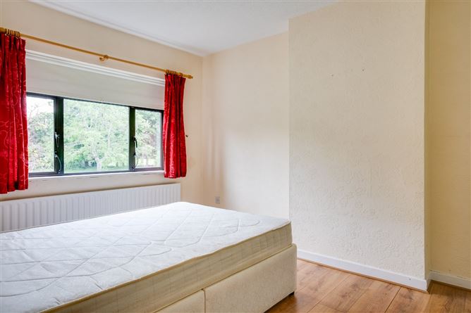 12 Beaufort Downs, Rathfarnham, Dublin 14