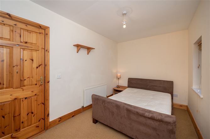 104 Ardkeale, Mount Oval Village, Rochestown, Cork
