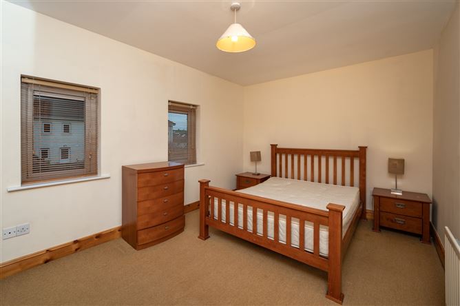 104 Ardkeale, Mount Oval Village, Rochestown, Cork