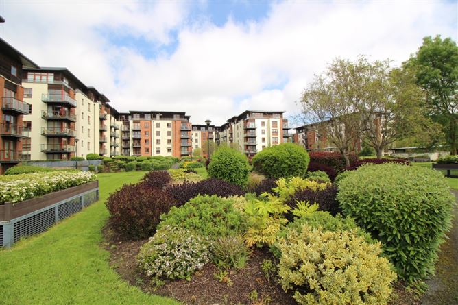 8 Temple Court, Santry, Dublin 9