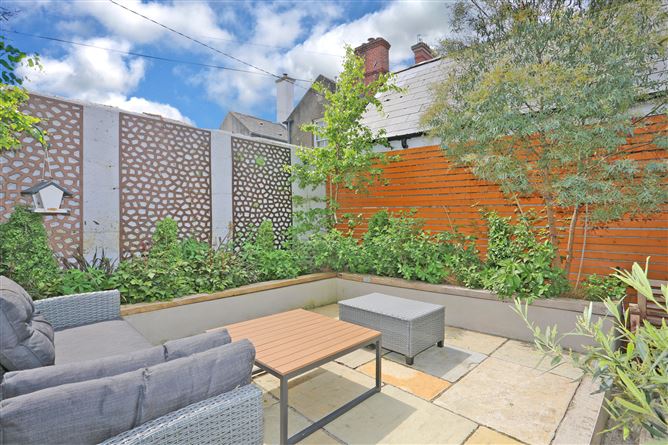 15 Verona Esplanade, O'Connell Avenue, Limerick