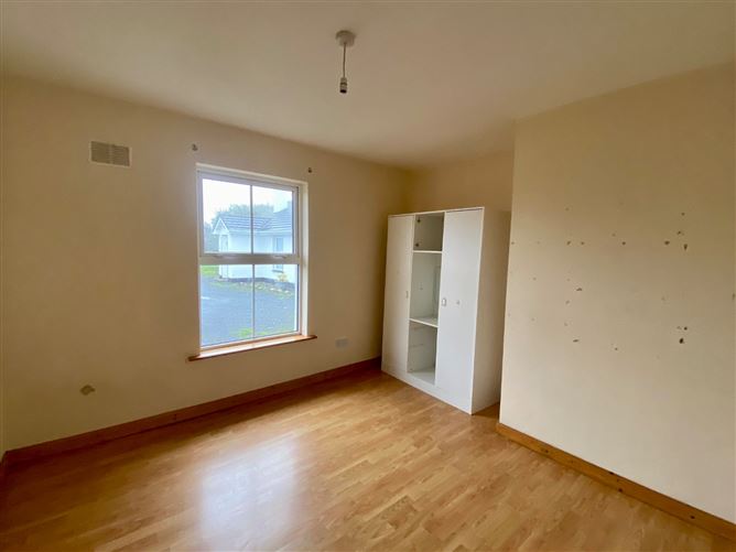 8 The Holiday Village, An Cuilean, Carraroe, Co. Galway