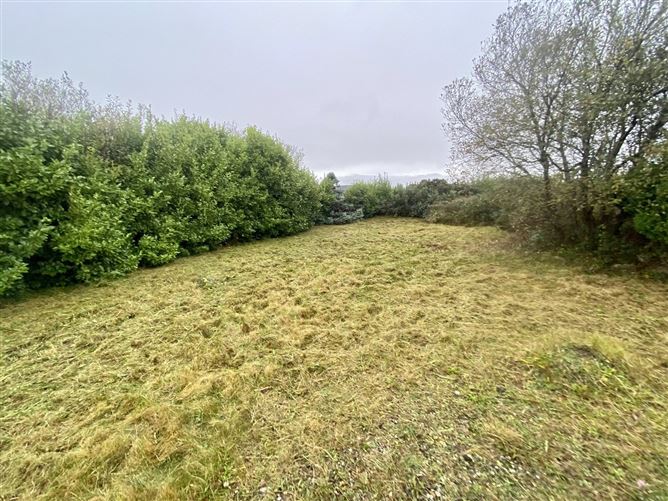 8 The Holiday Village, An Cuilean, Carraroe, Co. Galway