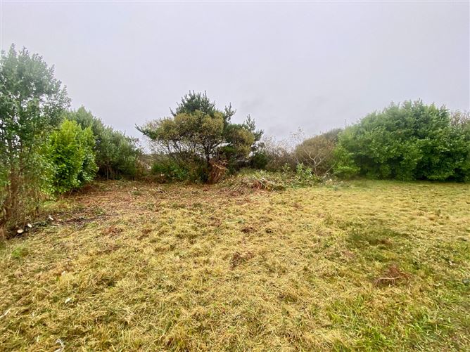 8 The Holiday Village, An Cuilean, Carraroe, Co. Galway