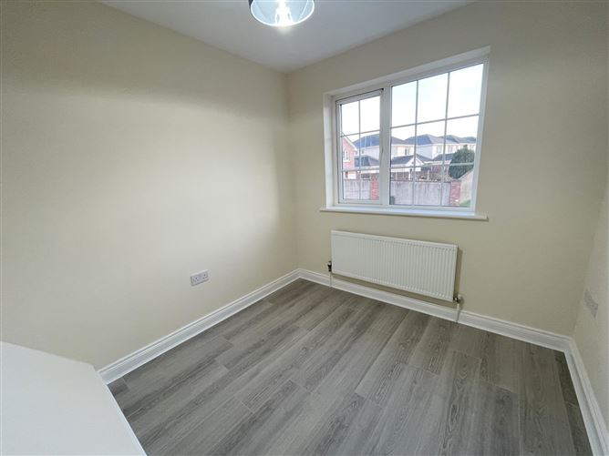 No. 67 Dun Darrach, Longford, Longford