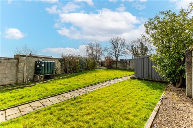 37 Ros Glas Avenue, Monasterevin, Kildare