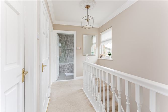 37 Ros Glas Avenue, Monasterevin, Kildare