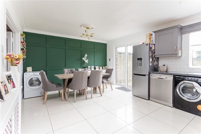 37 Ros Glas Avenue, Monasterevin, Kildare