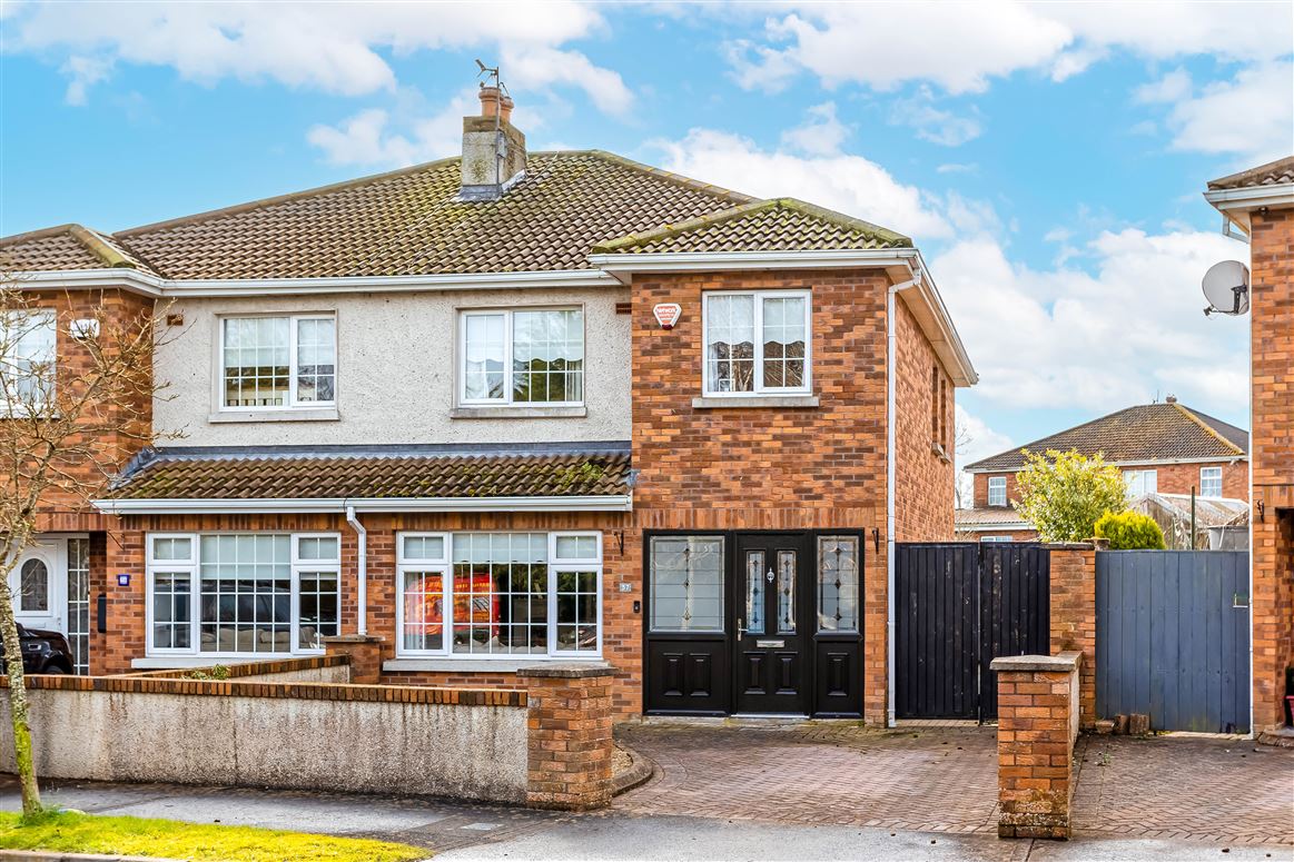 37 Ros Glas Avenue, Monasterevin, Kildare