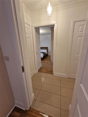 16 Creagán, Barna, Galway