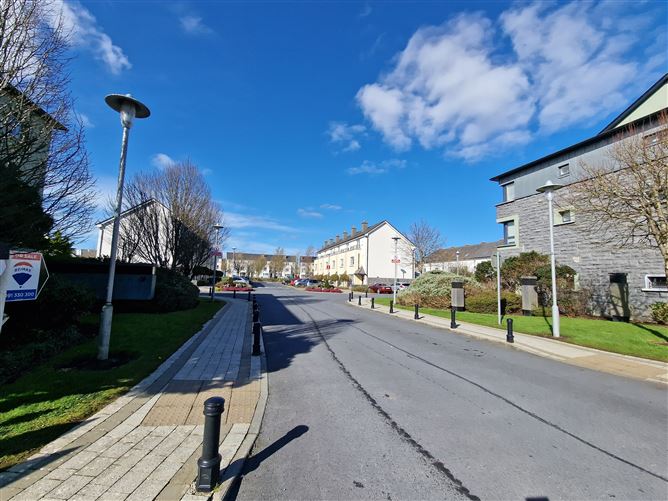 16 Creagán, Barna, Galway