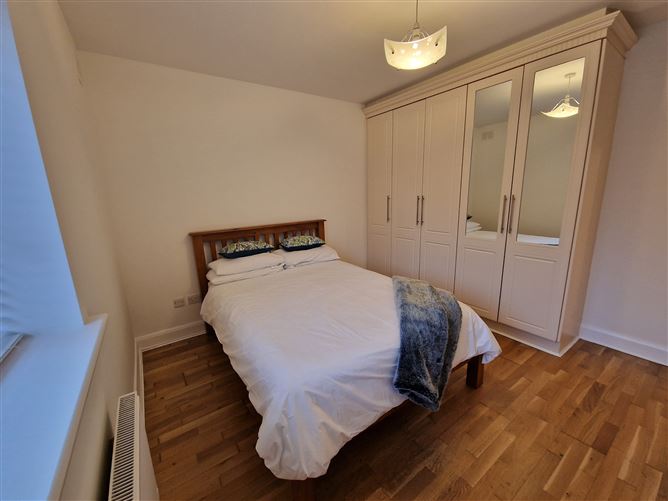 16 Creagán, Barna, Galway