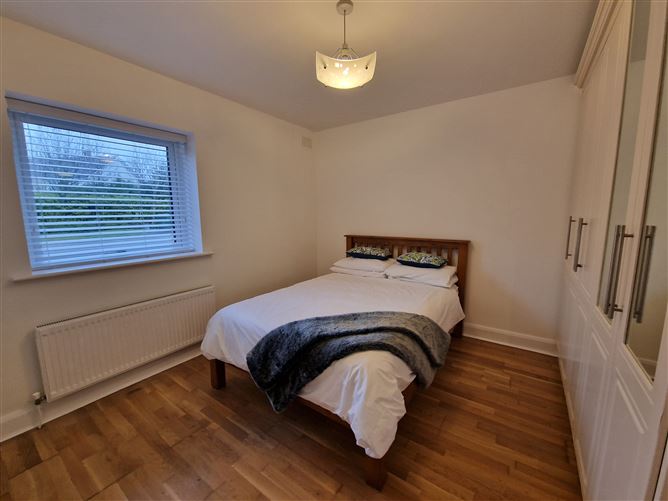 16 Creagán, Barna, Galway