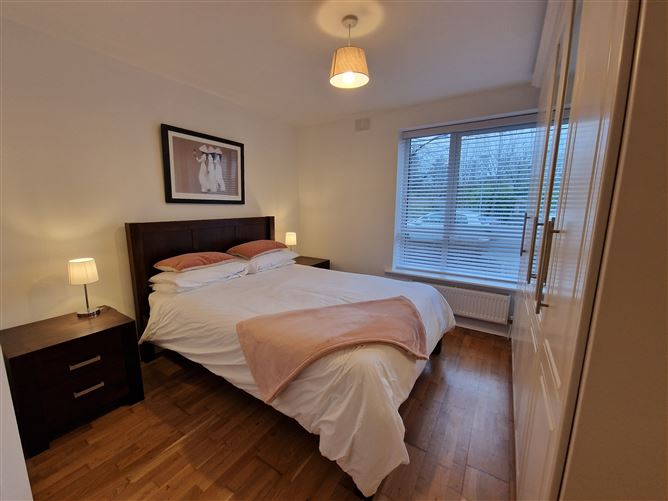 16 Creagán, Barna, Galway