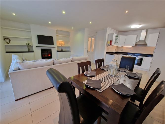 16 Creagán, Barna, Galway