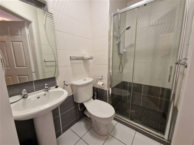 16 Creagán, Barna, Galway