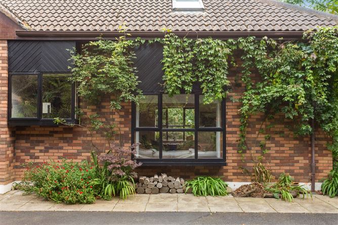 Chippewa Wood, 12 Kendalstown Rise, Delgany, Co. Wicklow