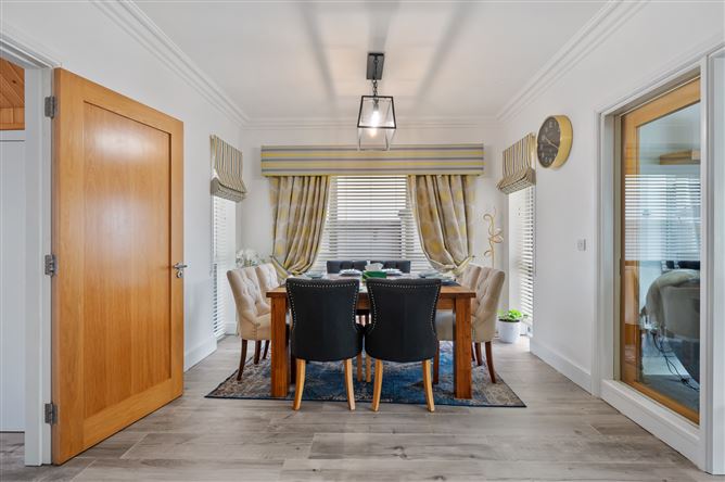 17 Oak Drive, Castle Heights, Carrigaline, Cork