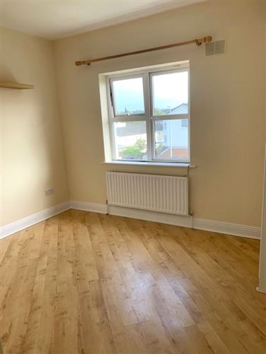 165 Cluain Riocaird , Headford Road, Galway City