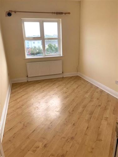 165 Cluain Riocaird , Headford Road, Galway City