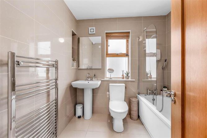 45 Steeplechase Hill, Ratoath, Meath