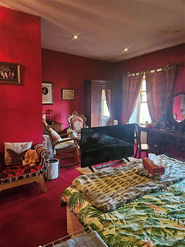 24 Main Street, Skibbereen, Cork