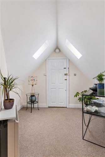50 Village Court, Butterfield Avenue, Rathfarnham, Dublin 14