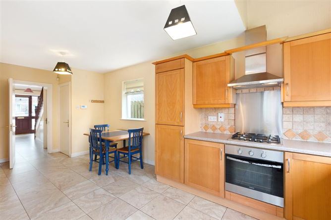 8 Linnetsfield Walk, Clonee, Dublin